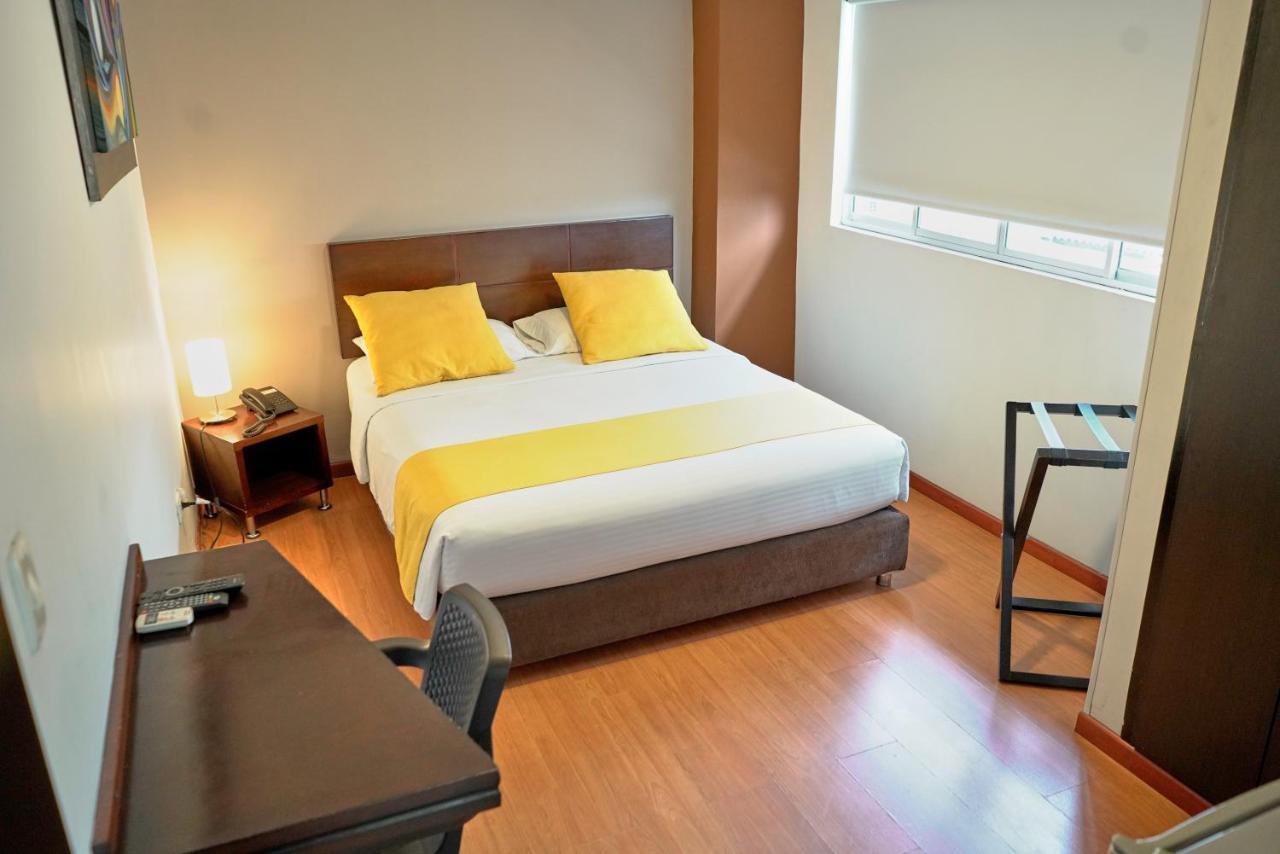 Hotel Volare Armenia  Esterno foto