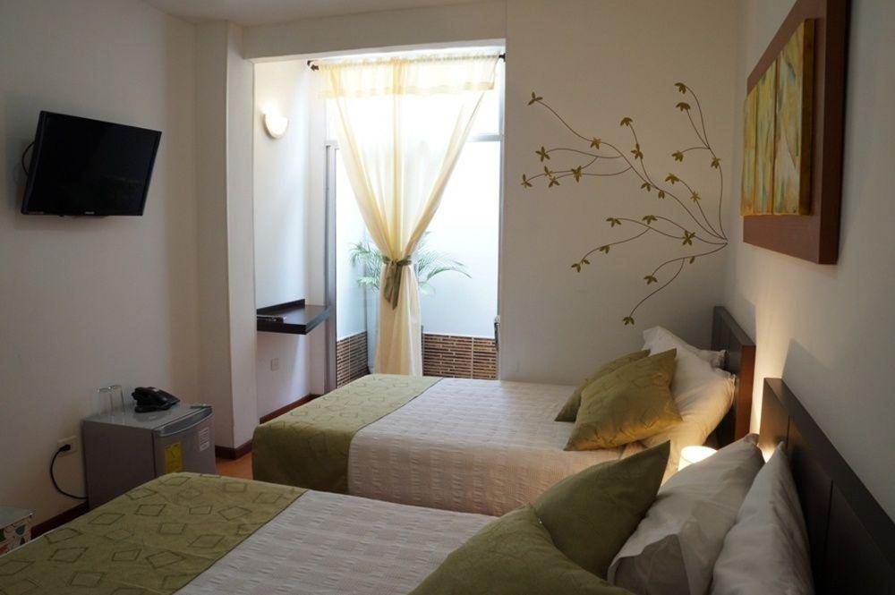 Hotel Volare Armenia  Esterno foto